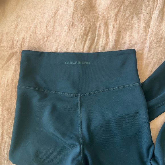 Girlfriend Collective Set - Picture 8 of 11